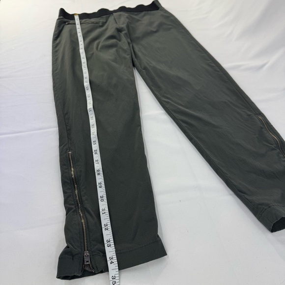 Athleta Trekkie North Joggers Gray and Black with zippers at ankles women’s 8 - Picture 13 of 14